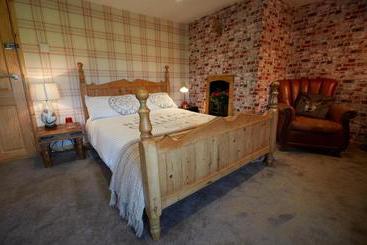 Lower Drayton Farm B&b