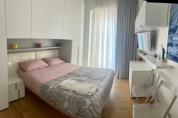 بنسيون Florenzia Room