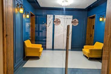 בית מלון כפרי Red Chillee Restro