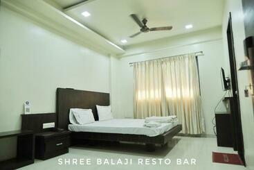 ホテル Shree Balaji Executive