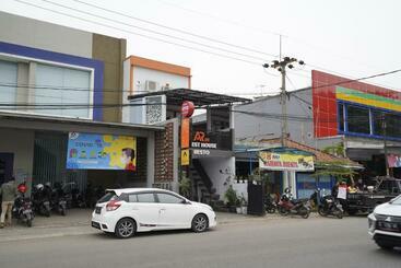 膳宿费 Ar20 Guest House Syariah Majalengka