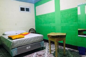 پانسیون Casa Julián Cotuc