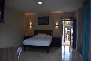 ホテル Luna Azul By Uvas