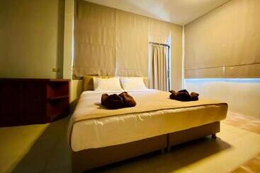 Orchard House Resort