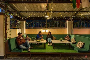 فندق صغير Zostel Plus Kareri