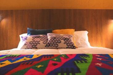 ホテル Inti Quito