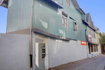 בית מלון כפרי Oyo 80513 Rose Garden