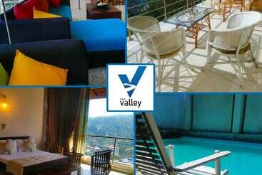 Отель Sky Valley