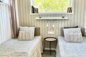 Lilla Huset Bed & Breakfast   Countryside Guesthouse, Free Parking