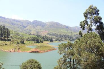 مبيت وإفطار Castlereagh Resort Hatton