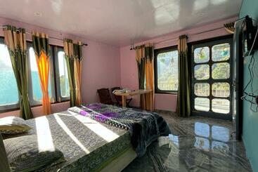 צימר Kalsa River View Resort