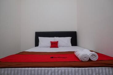 Otel Reddoorz Near Alun Alun Magelang 2