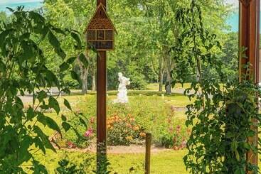 בית מלון כפרי Restaurant Domaine De La Grande Garenne