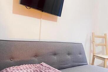 پانسیون Shiva House