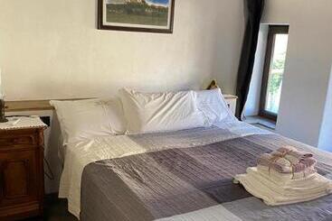 צימר Locanda Tarello1880