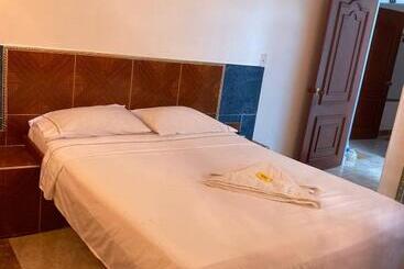 호텔 Los Pinos Neiva