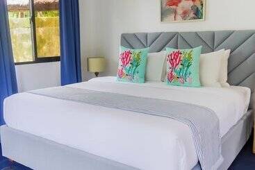 Unwnd Boutique Hotel Calatagan