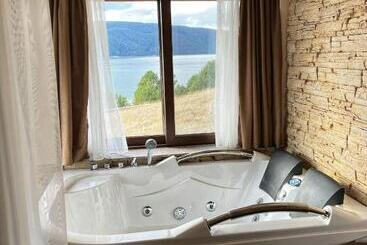 بنسيون Oasis Resort Rhodopes