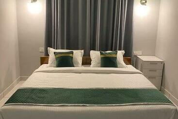 민박 Hollywood Rooms