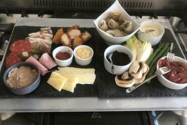 צימר Villa Oliveraie