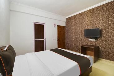 Fabhotel Springs