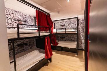 Hostelle   Women Only Hostel London