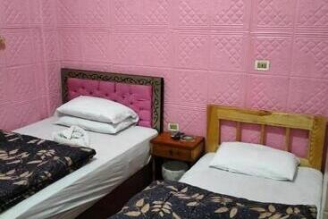 Hotel Bab El Khair Hostel