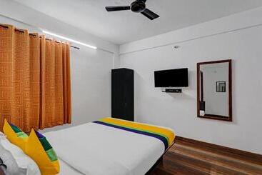 Itsy Hotels Coastal Grand De Heritage