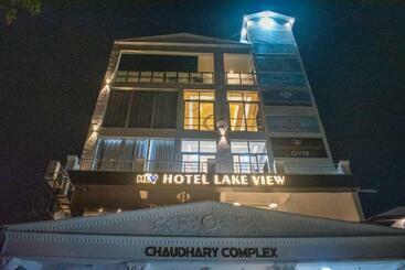 酒店 Lake View By Bookingcare