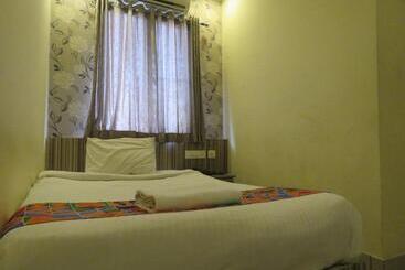 Отель Reegate Inn Near South Railway Station