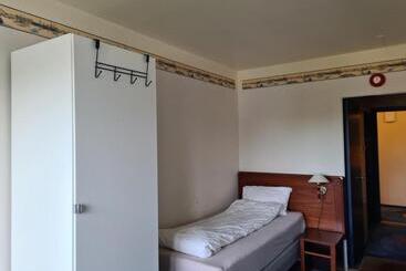 فندق Skap Hostel Mandal