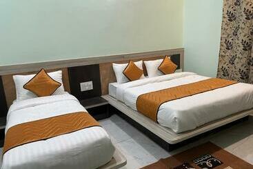 בית מלון כפרי Teertham