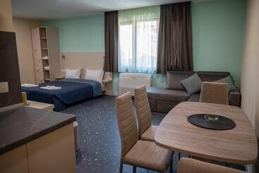 هتل آپارتمان Lime House