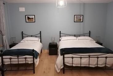 Loughcrew View Bed And Breakfast