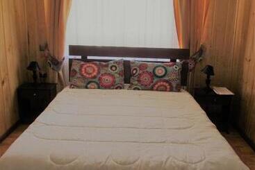 펜션 Ecohostal Huellas Del Bosque