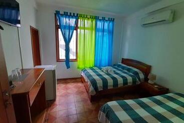 پانسیون El Paraiso