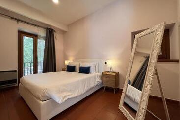 ペンション Guest House La Selvotta