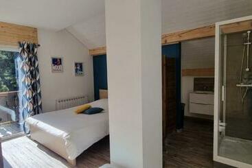 פנסיון Mont Bivouac, Chambre,entrée Et Sdb Privée,balcon Vue Mtblanc
