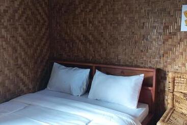 ペンション Mysha Guest House Lombok