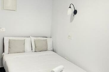 פנסיון Sl Marbella