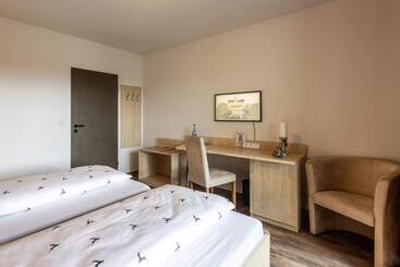 בית מלון כפרי Brauereigasthof Hofmark