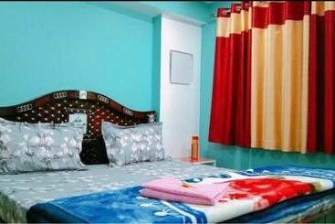 ホテル Kantha Fort Home Stay, Kanthgaon