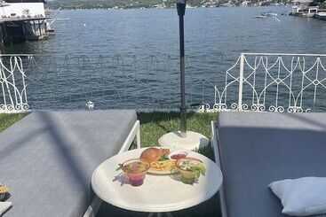 酒店 Marina Palace Teques