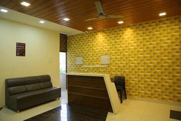 فندق Maruthi Inn