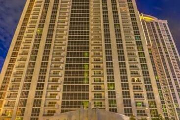 호텔 Strip View Penthouse W/balcony