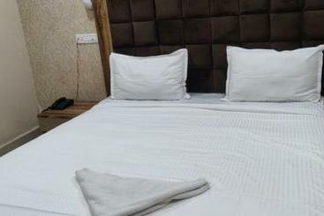 Отель M V Boutique