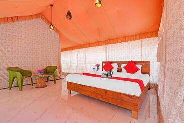 בית מלון כפרי Oyo Flagship 70096 Pine View Resort