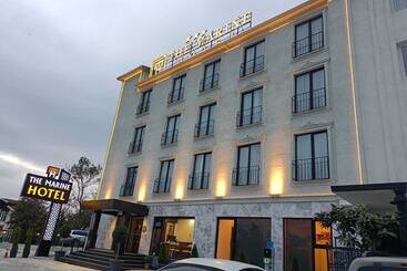 酒店 The Marine
