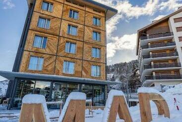 Mad Mount Hotel & Spa