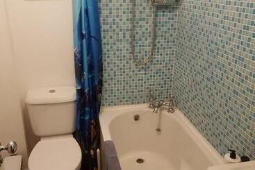 پانسیون Garden Room